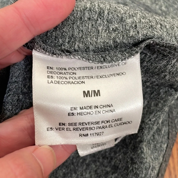 Reebok Long sleeve training shirt grey men’s m - Picture 5 of 6